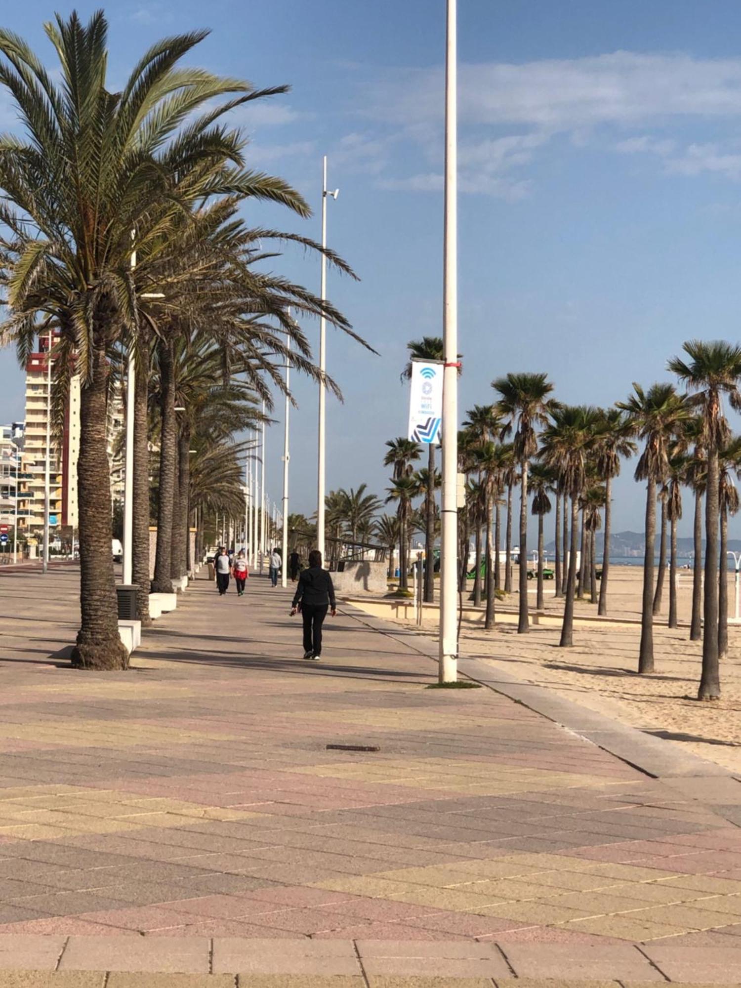 Playa De Gandia 1Ere Ligne El Galeon Gandía Exterior foto